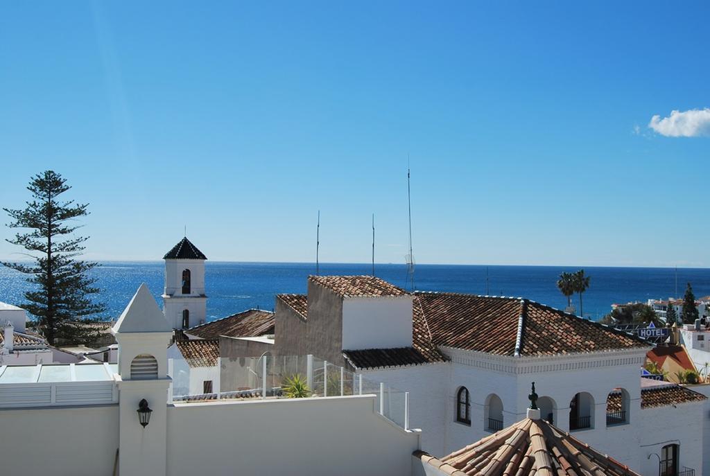 Apartamentos Plaza Nerja Exteriér fotografie